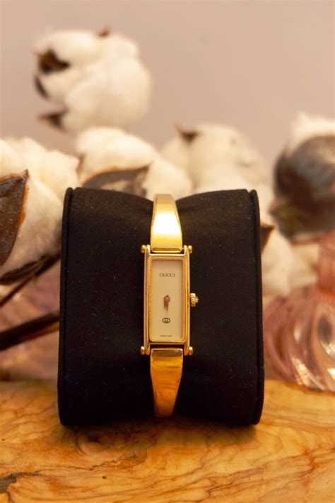 vintage authentic gucci 1500l watch gold plated mother of pearl|Gucci 1500l Watch Gold .